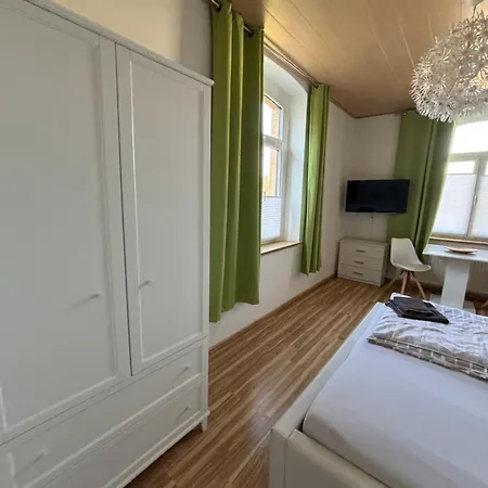 بيت ضيافة Waldsachsen - Gaeste Und Monteurzimmer Mit Parkplatz *