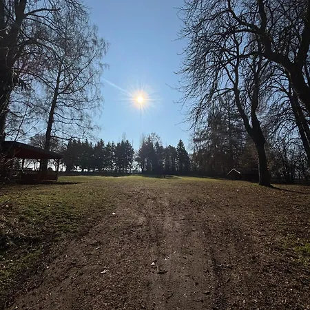 Waldsachsen - Gaeste Und Monteurzimmer Mit Parkplatz ميرانه