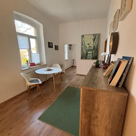 Waldsachsen - Gaeste Und Monteurzimmer Mit Parkplatz