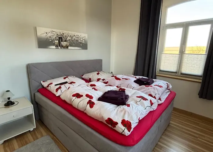 Waldsachsen - Gaeste Und Monteurzimmer Mit Parkplatz Meerane