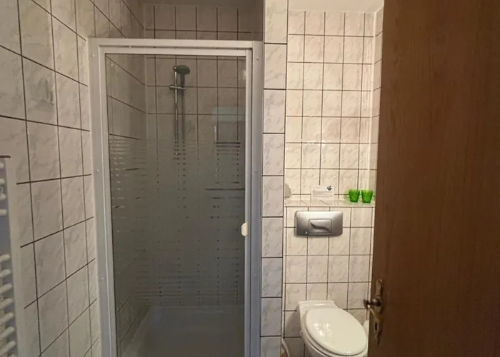 بيت ضيافة Waldsachsen - Gaeste Und Monteurzimmer Mit Parkplatz *