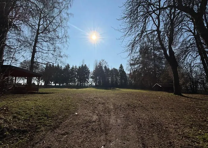 Waldsachsen - Gaeste Und Monteurzimmer Mit Parkplatz ميرانه